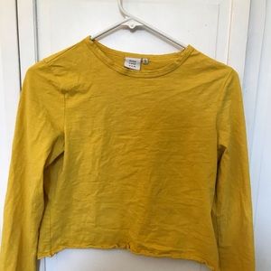 long sleeve yellow crop top